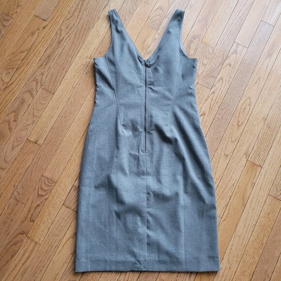 Banana Republic Gray Sleeveless Pencil Sheath Dress V Neck 2 - Picture 5 of 16
